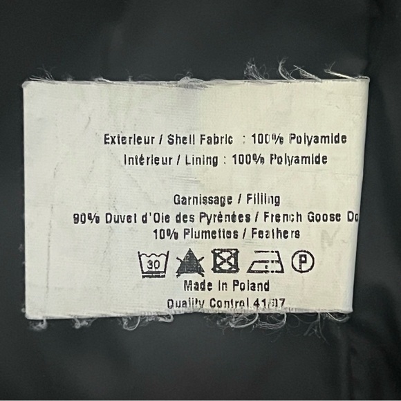 Pyrenex Down Puffer Jacket w/ Fur Trimmed Hood in Black - Size L - Picture 6 of 11